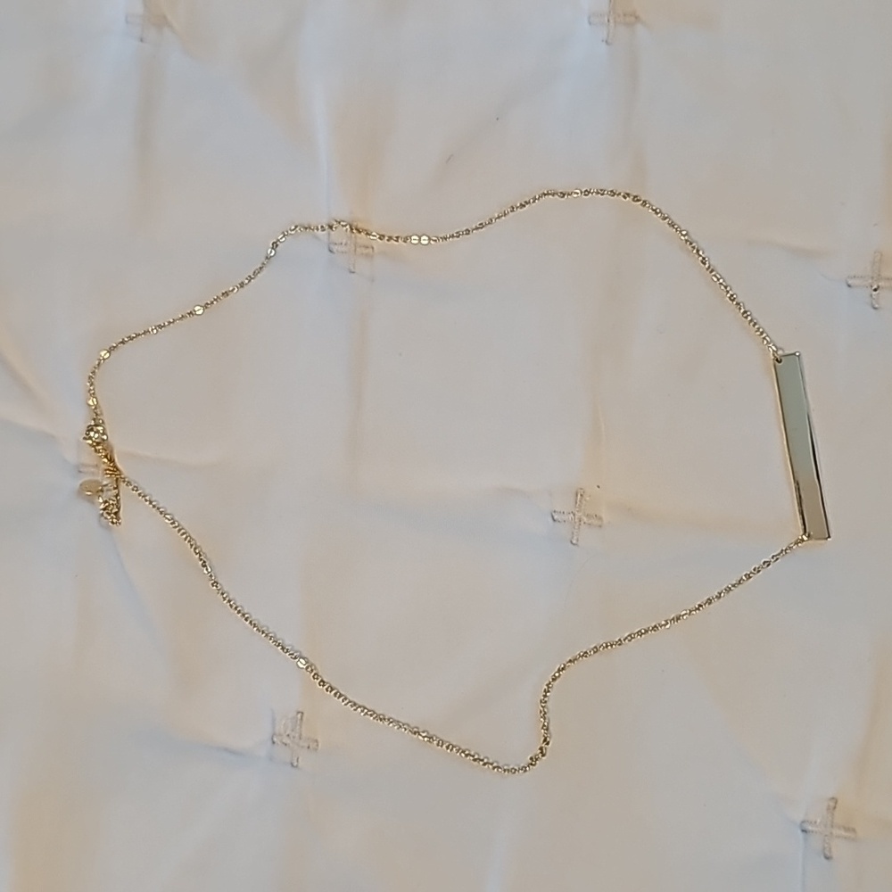 Dainty gold bar necklace